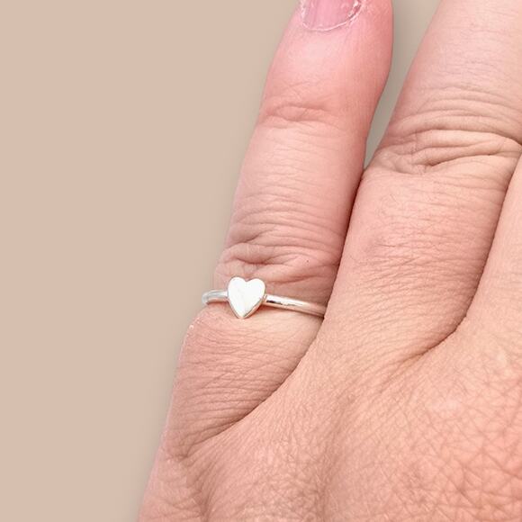 Heart Ring Sterling Silver 925 – Minimalist Dainty Design – Size 6.25 - Picture 3 of 8